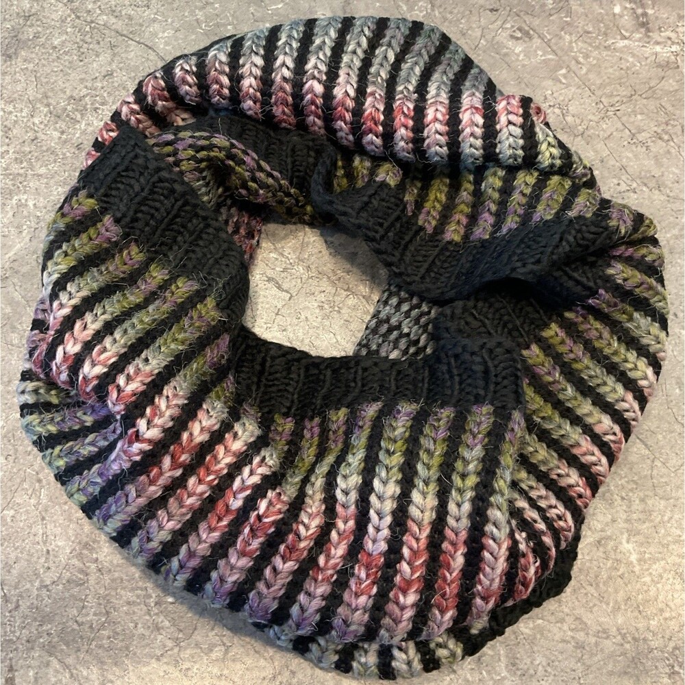 NWT Charming Charlie Multi-color Cold Weather Neck Warming Infinity Scarf